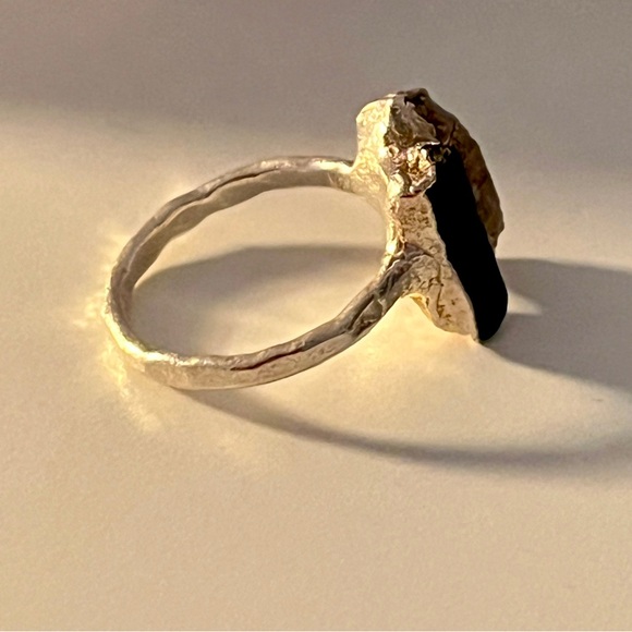 Handcrafted Sterling Silver Shield Quartz & Black Tourmaline, Ring Size 7 - Picture 6 of 9